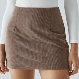 NWT Halara High Waist 2-in-1 Corduroy Casual Skirt “Acorn” Size XL